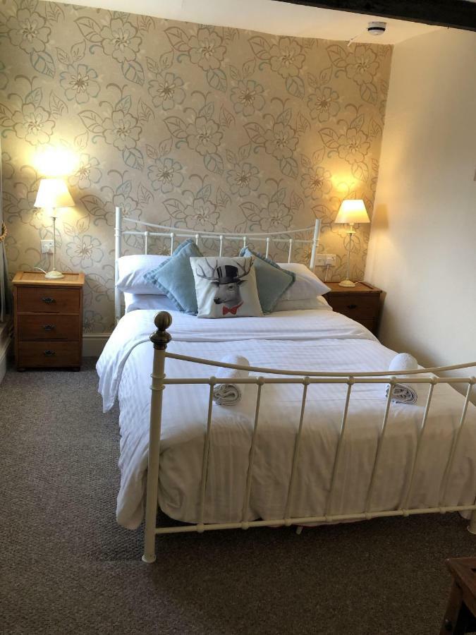 Hotel The Fox à Much Wenlock Extérieur photo